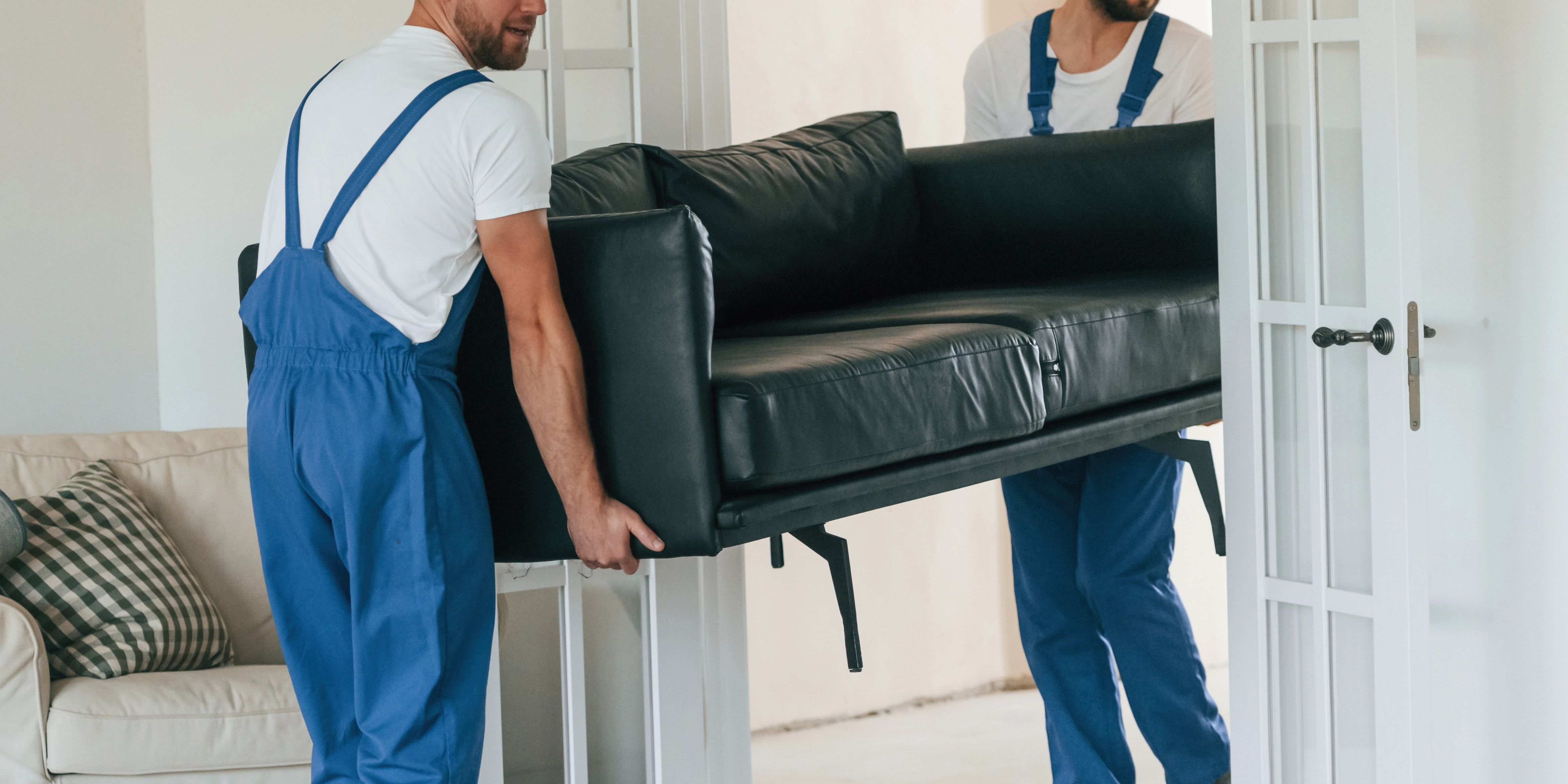 How to Get Rid of Old Furniture in Vancouver
