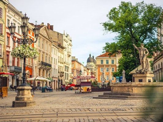 Екскурсії Львовом — захопливі подорожі з компанією «Львів Тур».