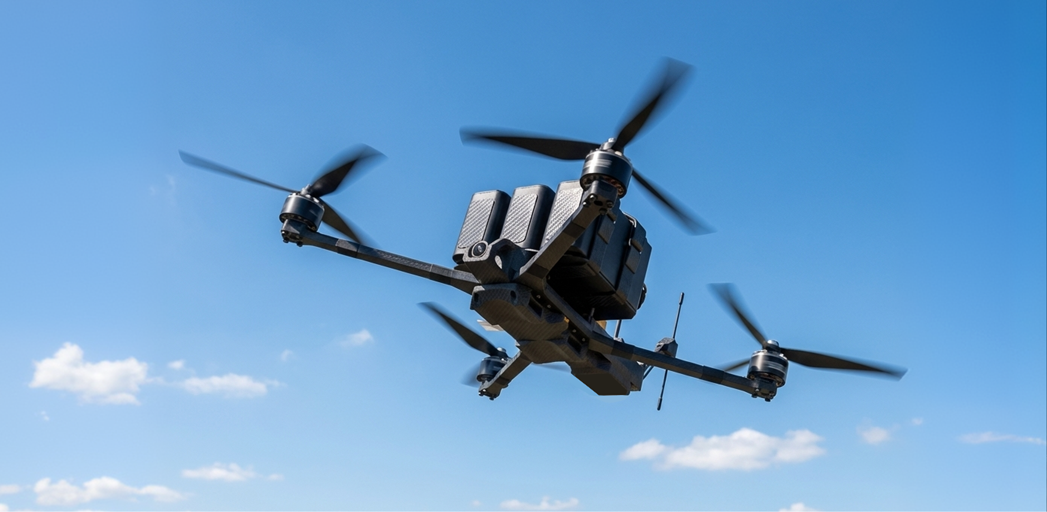 Чому фабрична збірка FPV-дронів краща за волонтерську