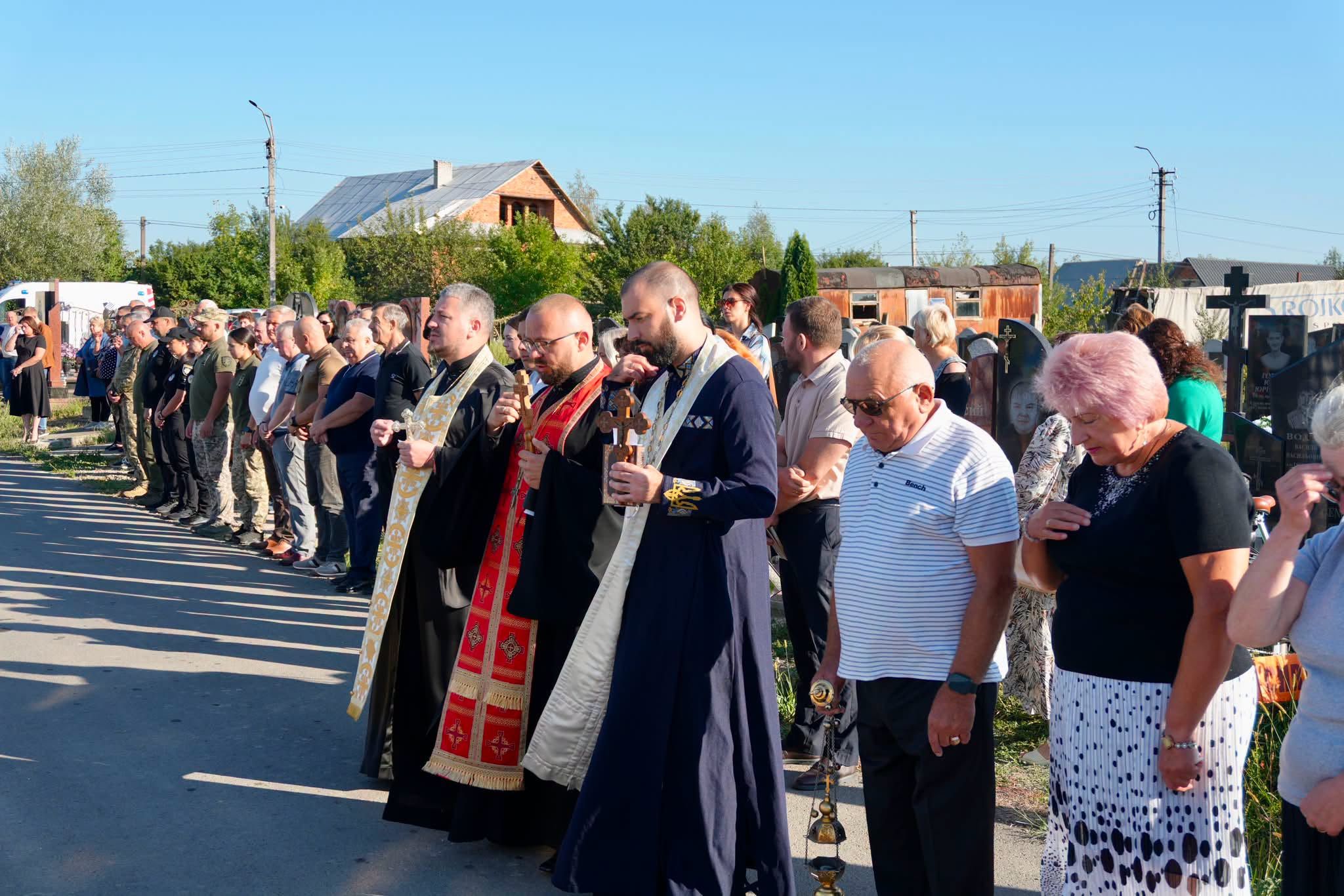 У населених пунктах Тячівської громади відбулися панахиди за полеглими Героями
