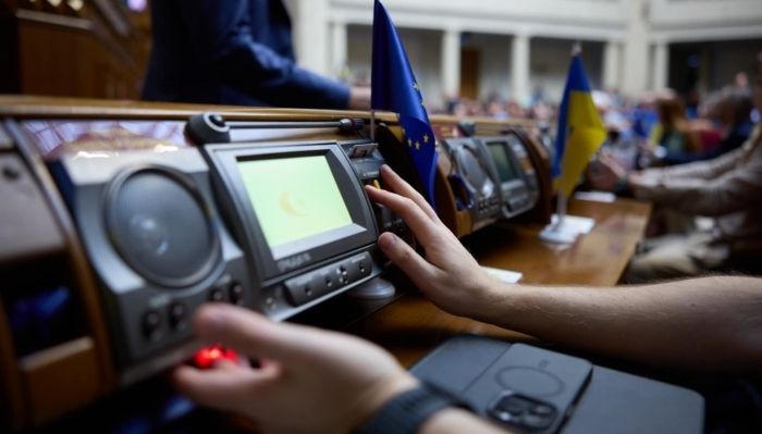 Харківський окружний адміністративний суд (25.06.26)  визнав протиправним та скасував рішення Комісії Міністерства оборони України, в частині відмови повнолітньому сину у призначенні та виплаті одноразової грошової допомоги у зв`язку із загибеллю батька