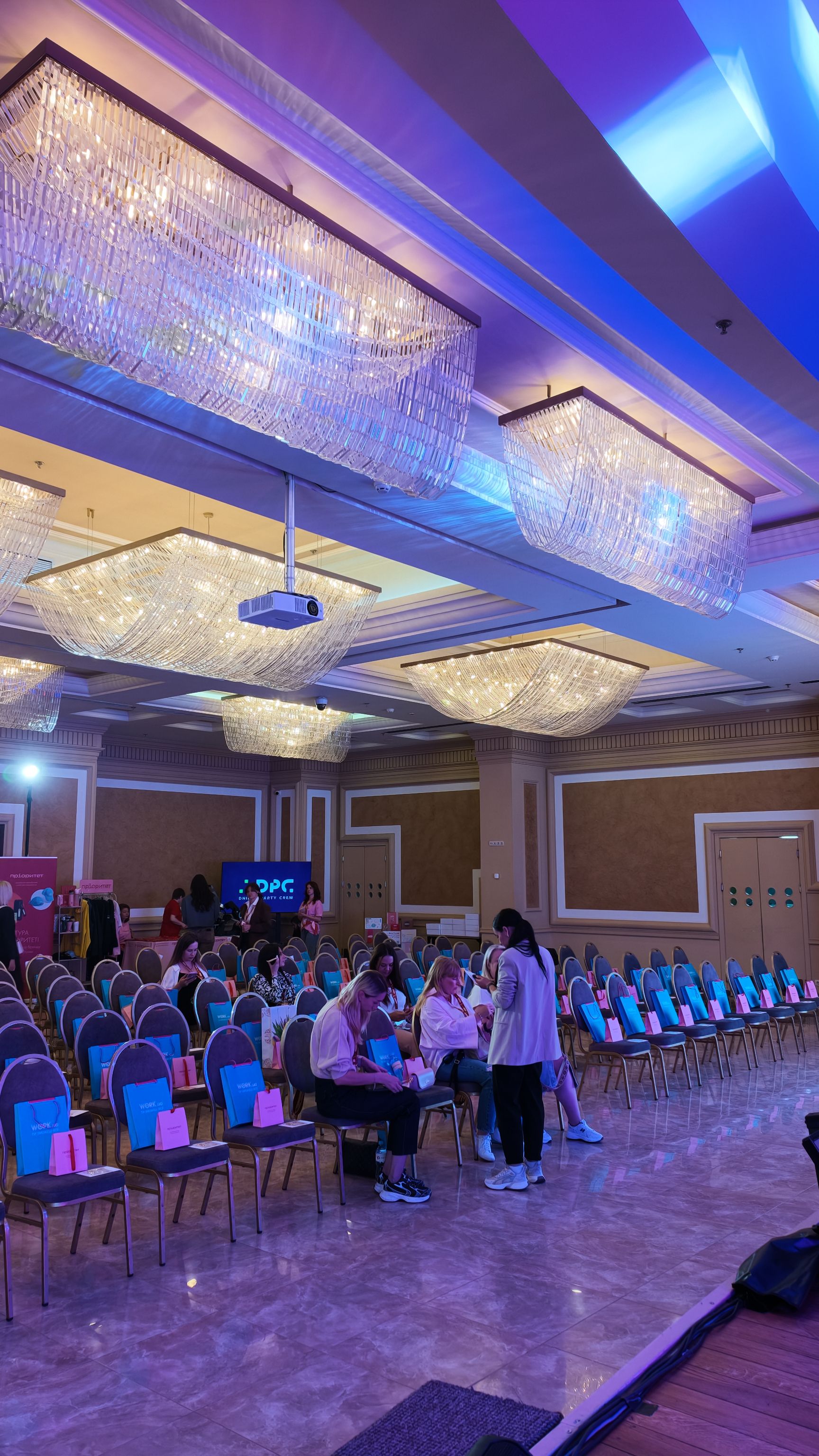 HR CONNECT DAY 2026 у Menorah Center — професійні події в Дніпрі