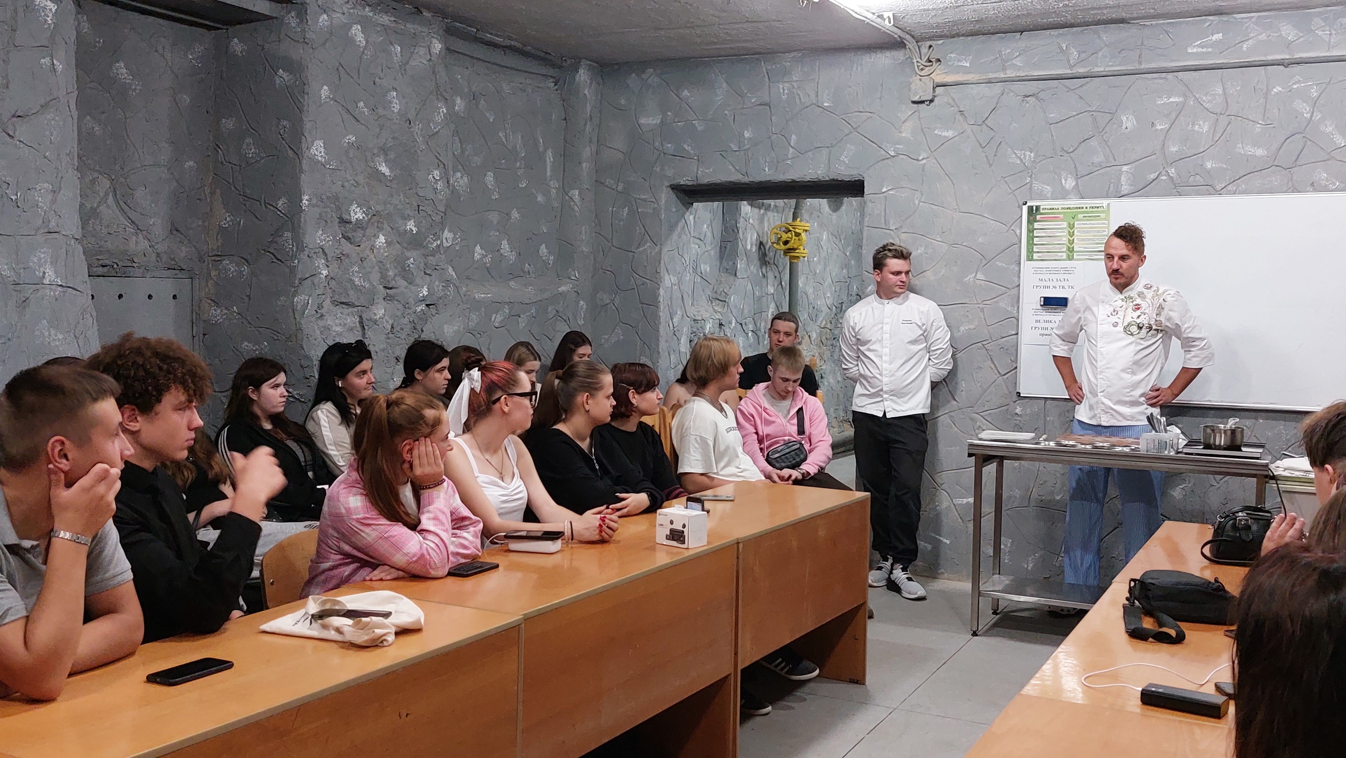Зустріч з Євгеном Клопотенком