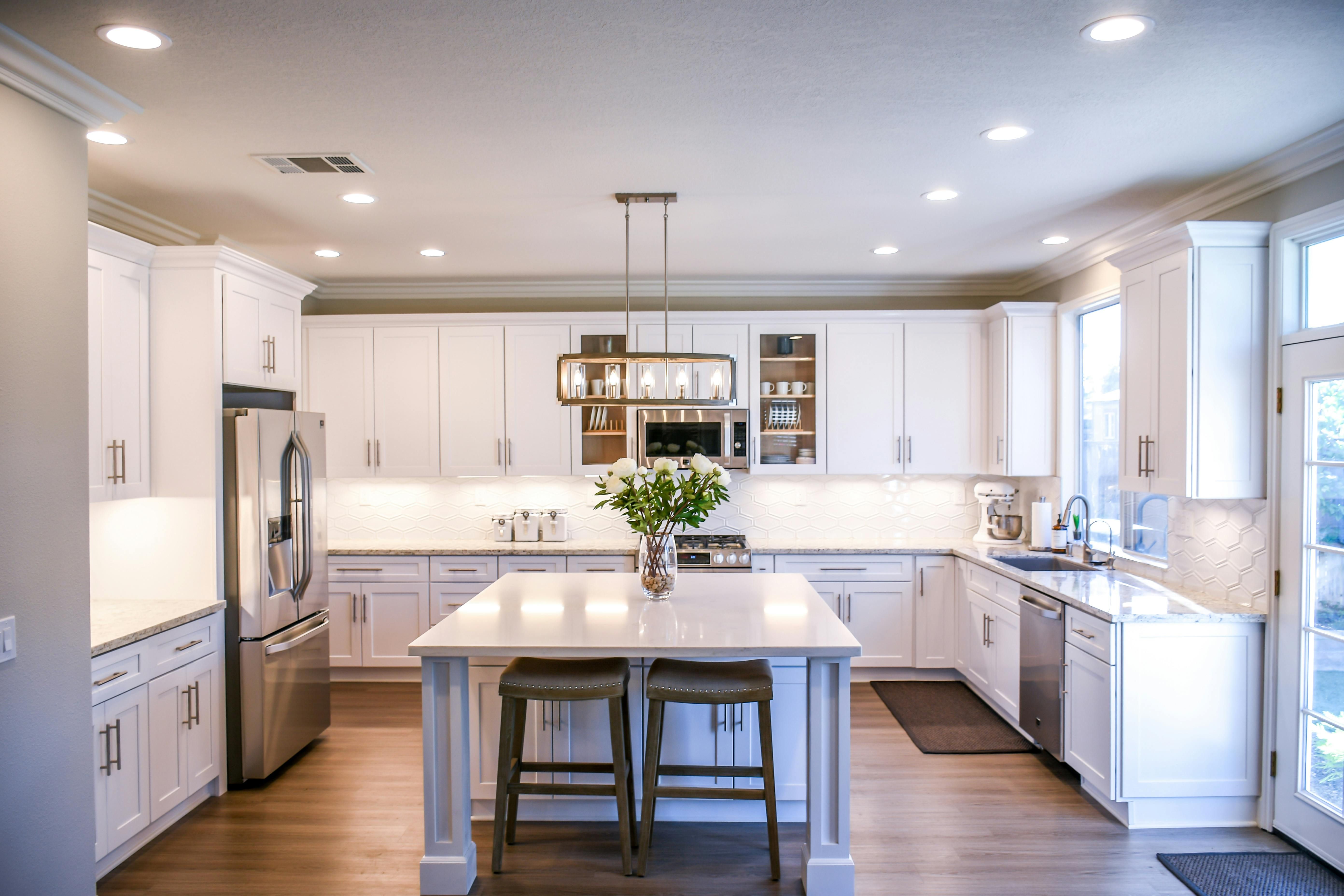 Kitchen Cabinet Styles for NYC Homes: Shaker, Flat-Panel, Raised-Panel & More