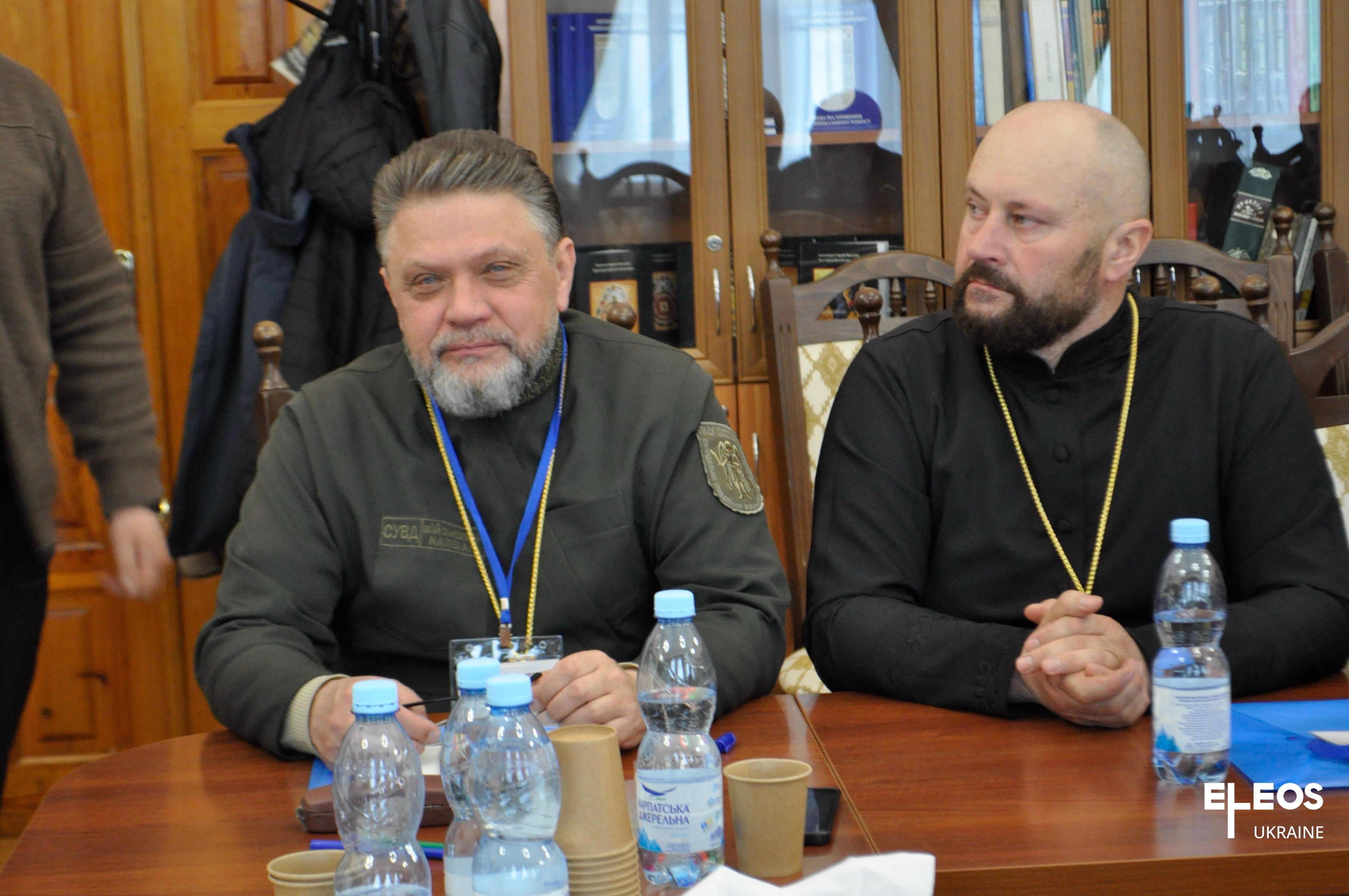 “I began this war with a rifle in my hands. Now I serve with a cross”: the story of medical chaplain Serhii Sushchenko