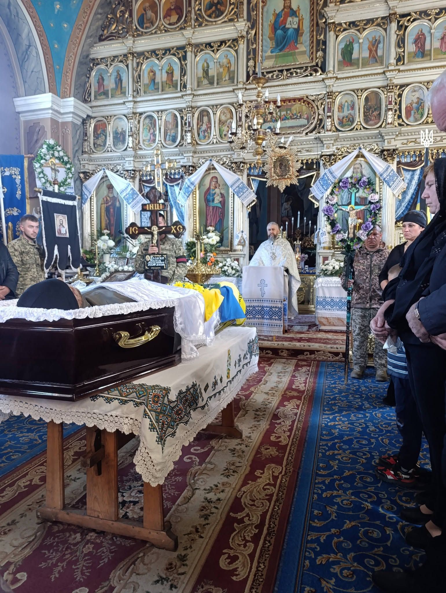 На Рахівщині попрощалися з Захисником України Хром'яком Василем Васильовичем