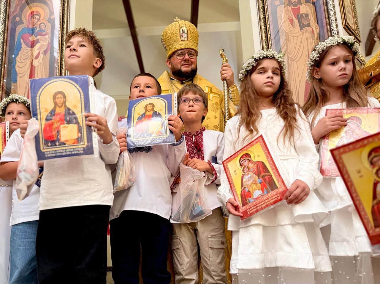 Архієрейське Богослужіння у Свято-Успенському храмі міста Мукачево